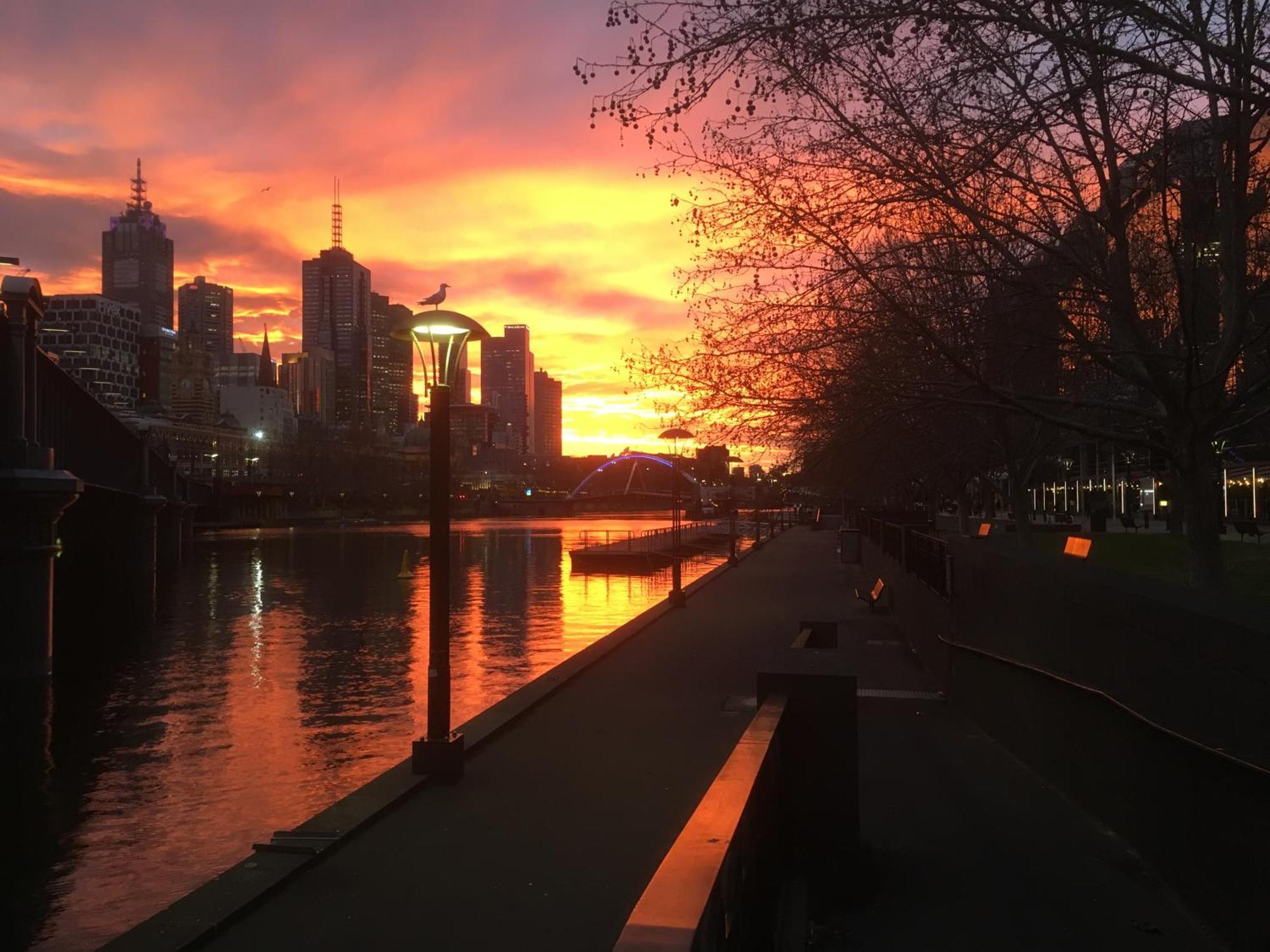 Апартаменты The Walkup Southbank Мельбурн Экстерьер фото